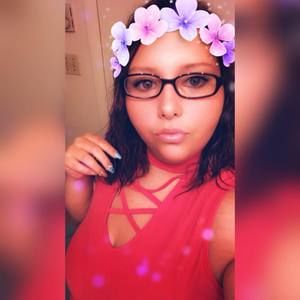 Meet your Posher, Kayla